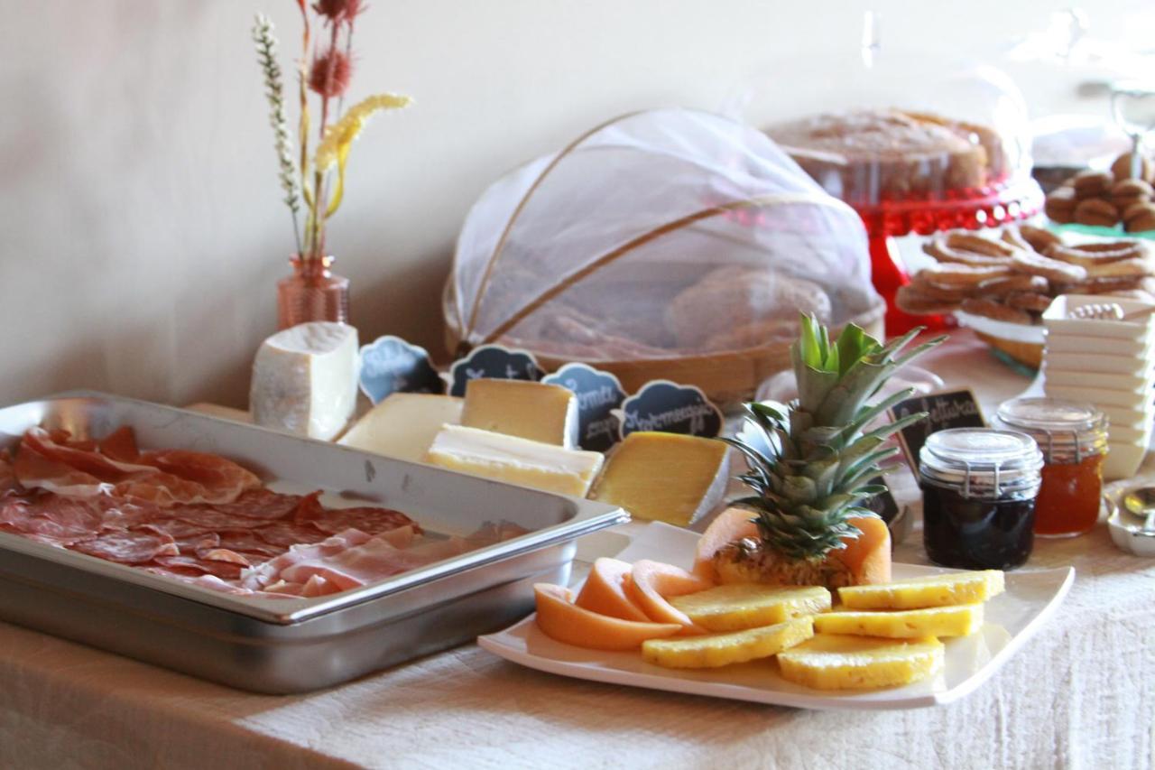 Bed & Brekfast Da Kate Dreams And Colors Bed & Breakfast Foglizzo Bagian luar foto